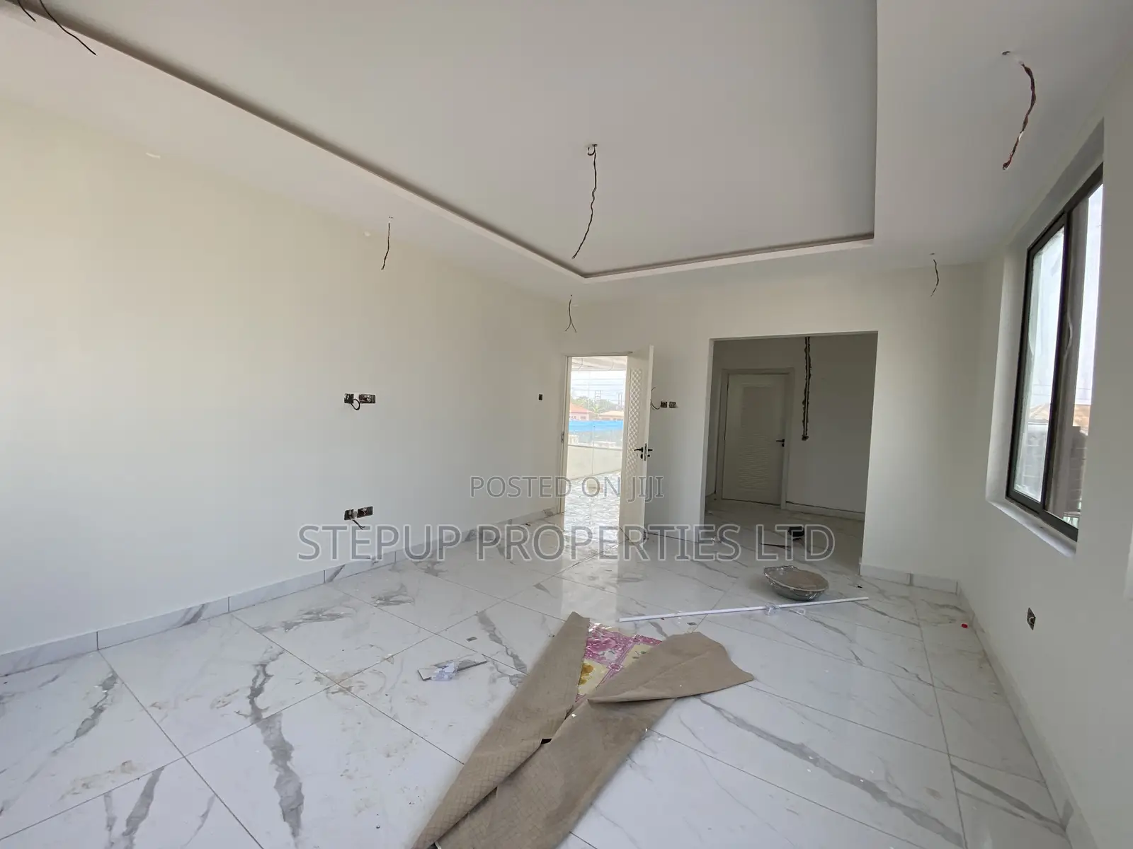 4bdrm House in A.R.S, East Legon for sale