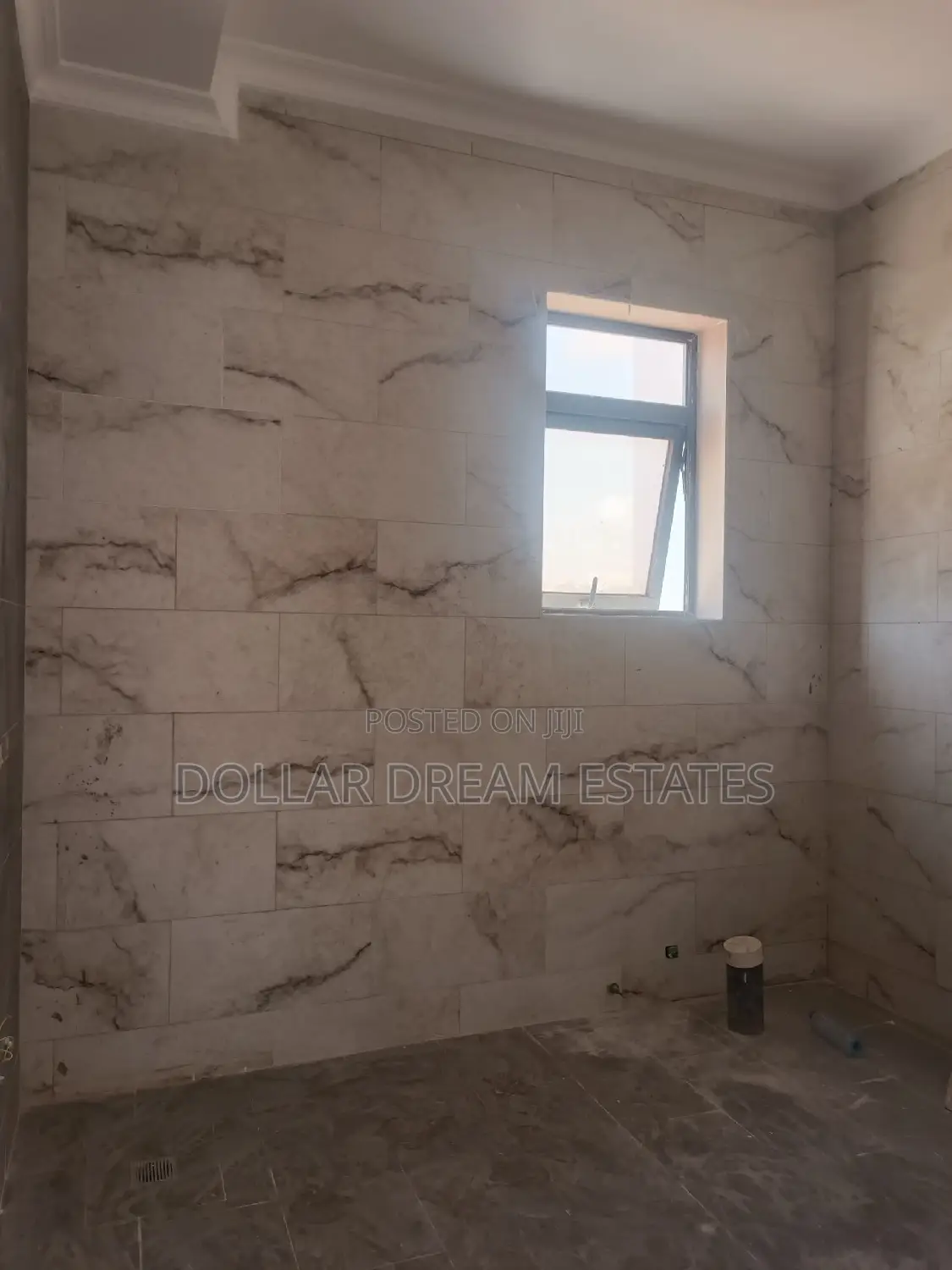 6bdrm House in Spintex for sale
