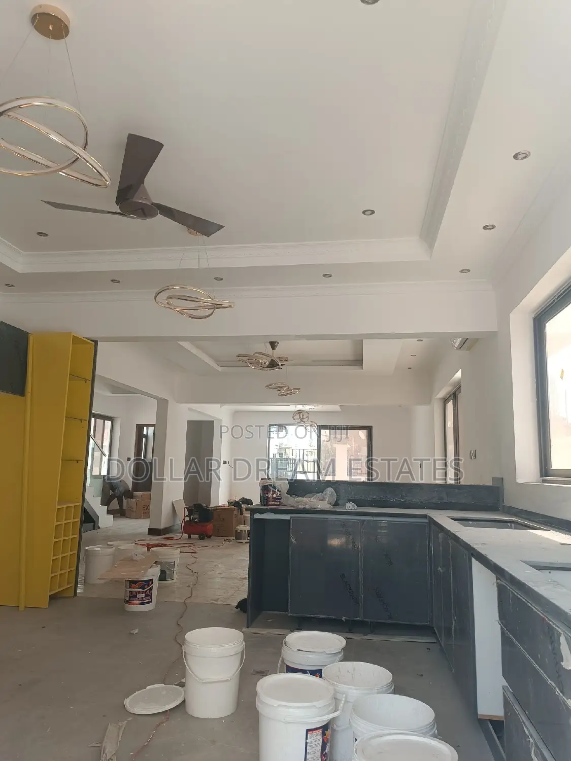 6bdrm House in Spintex for sale