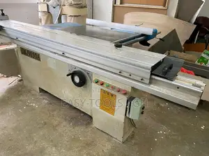 Industrial Sliding Large Tablesaw _ M