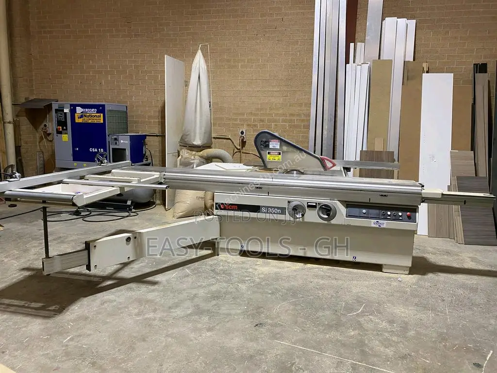 Industrial Sliding Large Tablesaw _ M