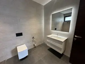 5bdrm Mansion in Trasacco, East Legon for sale