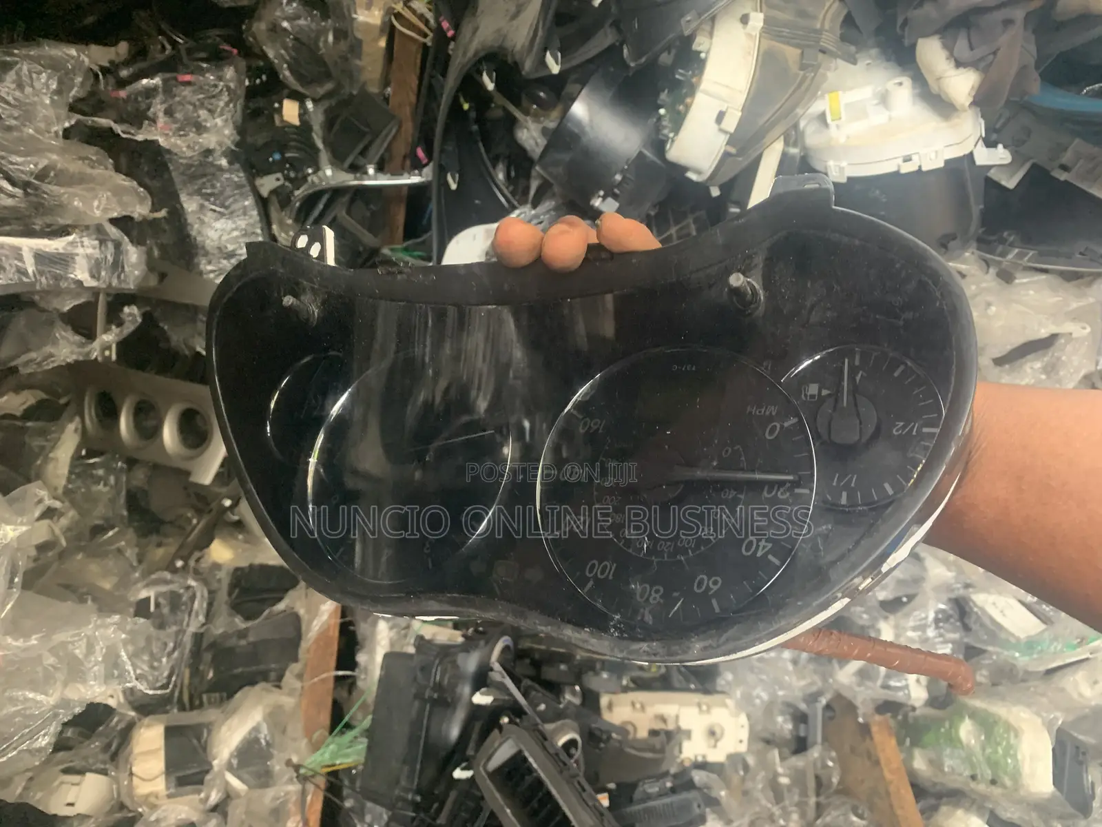 Toyota Avensis 2010 Meterboard