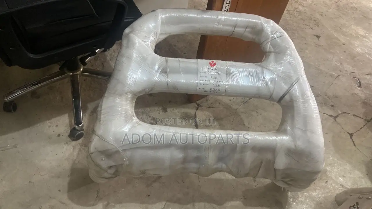 Toyota RAV4 Bumper Guard Guide 2011