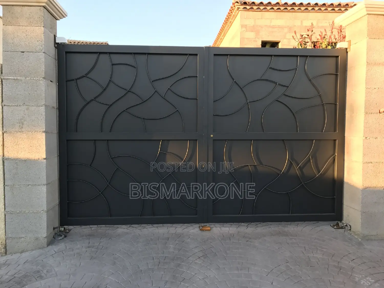Strong Galvanize Metal Sliding Gate for Sale