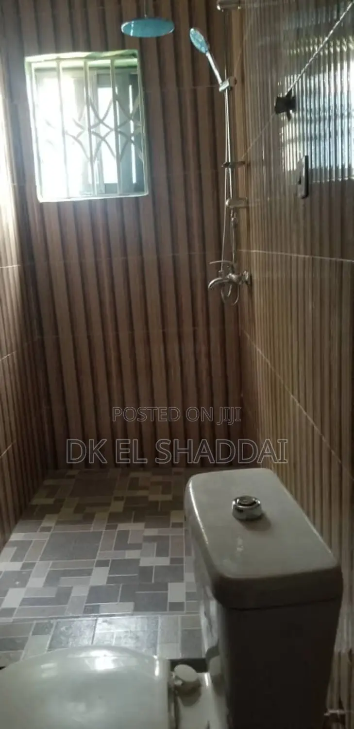 2bdrm Apartment in Pokuase for rent