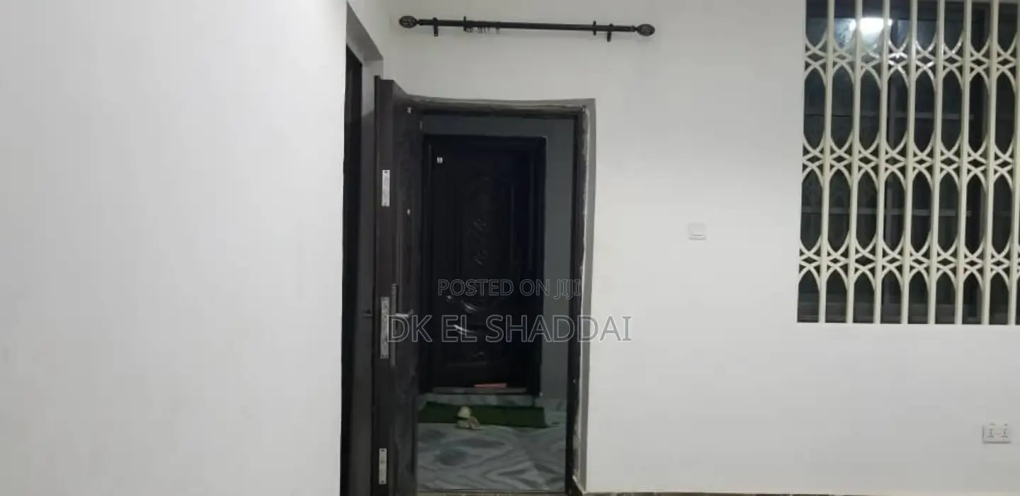 2bdrm Apartment in Pokuase for rent