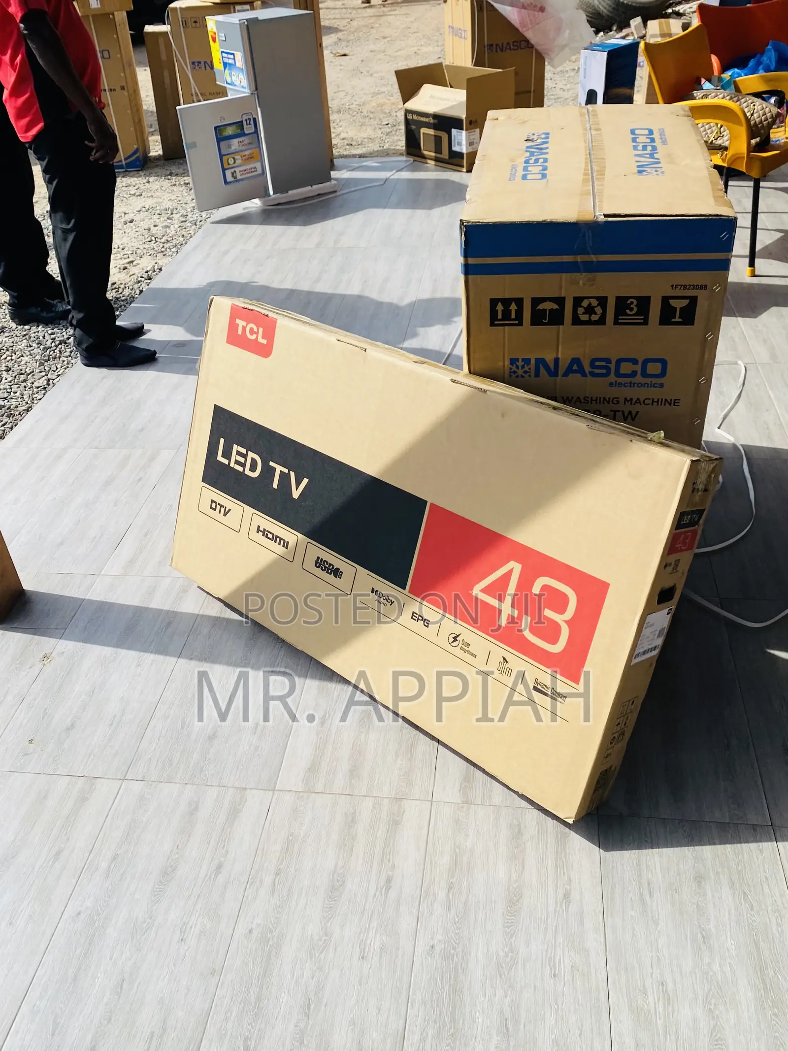 Brand New TCL 43d3200 43 Inch Digital Satellite Tv.