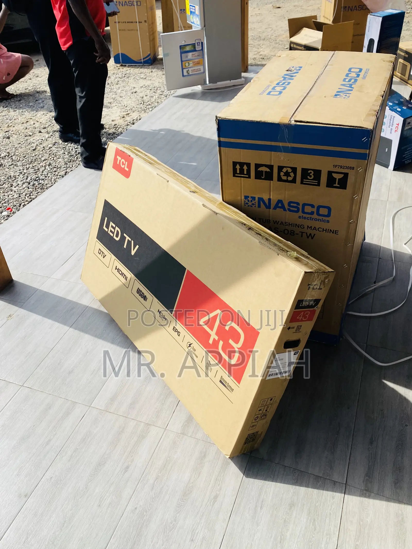 Classic Design TCL 43d3200 43 Inch Digital Satellit Tv.
