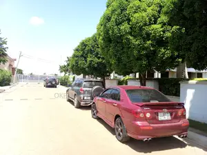 7bdrm House in Com18, Sakumono for sale