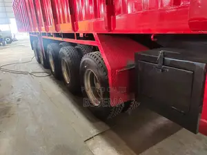 5 Axle Bucket Body 55 Feet