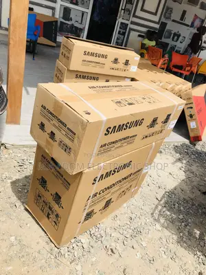 Authentic Samsung 1.5hp Split Type Ac(White)R410.