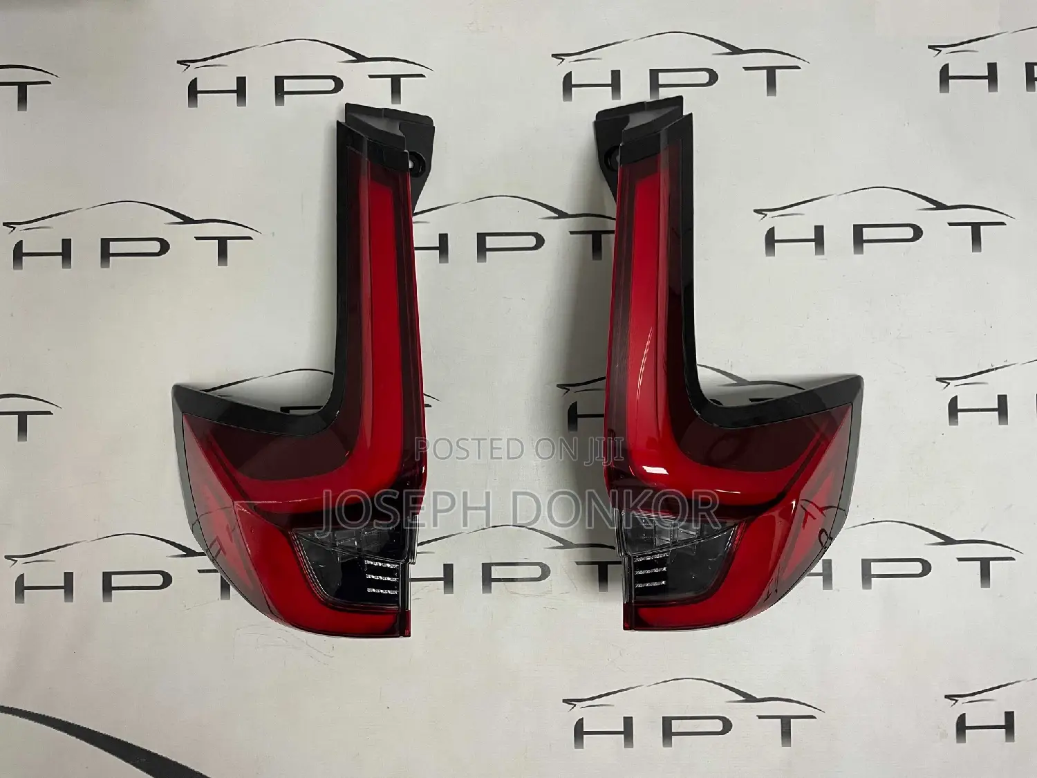 CRV 2023,2024,2025 Taillight I Have Left and Right Side.