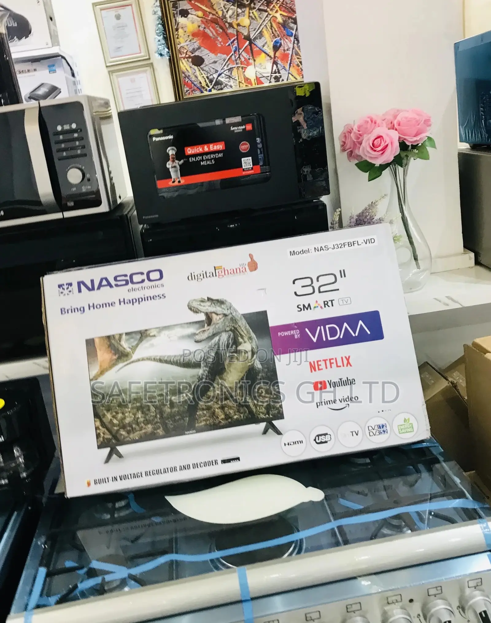 32 Inches Glossy Black Nasco Smart Led Electric
