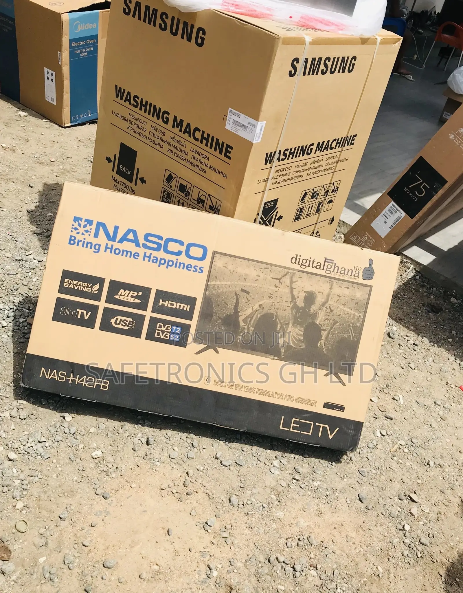 Nasco Satellite Digital 42 Inches Glossy Led Black Tv