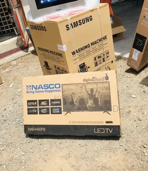 Nasco Satellite Digital 42 Inches Glossy Led Black Tv