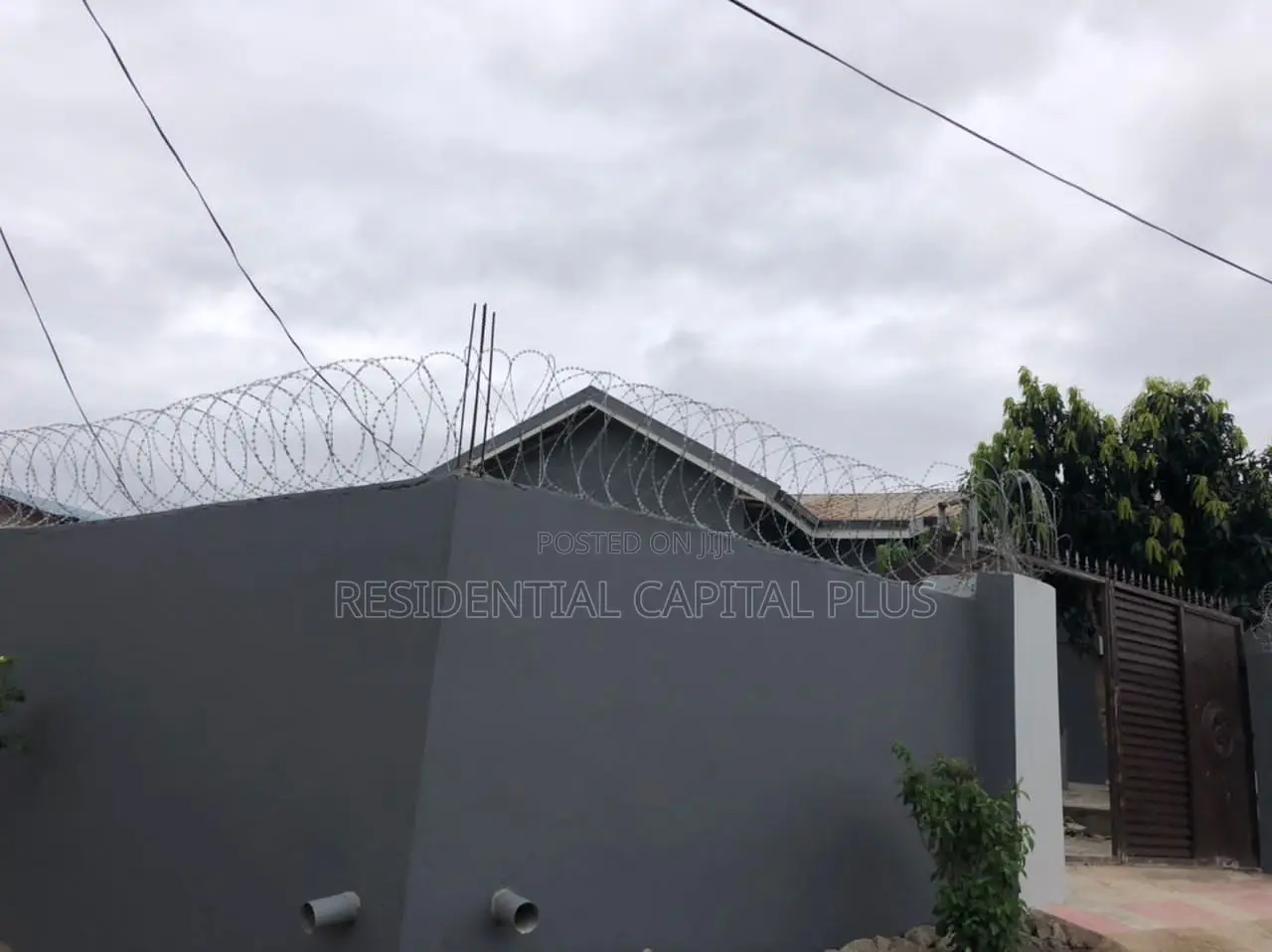 3bdrm House in Kasoa, Adade for sale