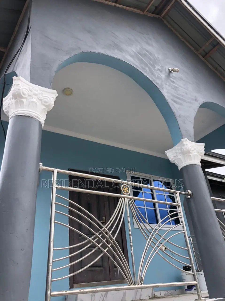 3bdrm House in Kasoa, Adade for sale