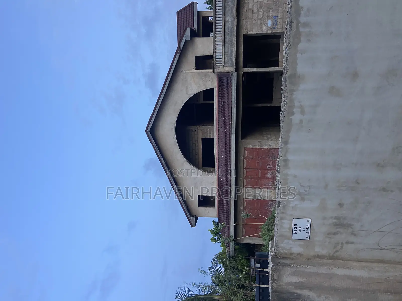 5bdrm House in Tseaddo, Airport Residential Area for sale
