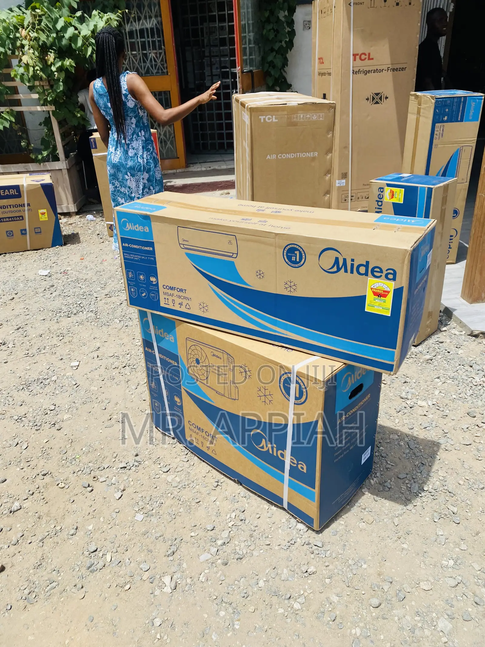 Midea 2.5hp Split Type Electric Air Conditioner(White).