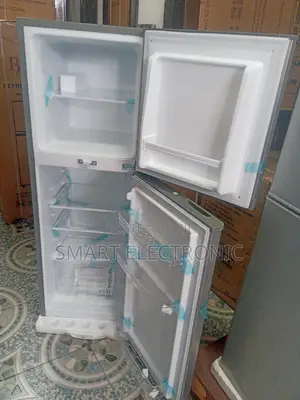 Fresh in Box Roch Live Smarter 138L Fridge/ Freezer