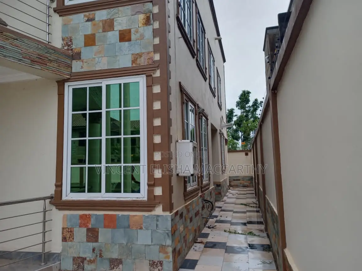 Mini Flat in Haatso for sale