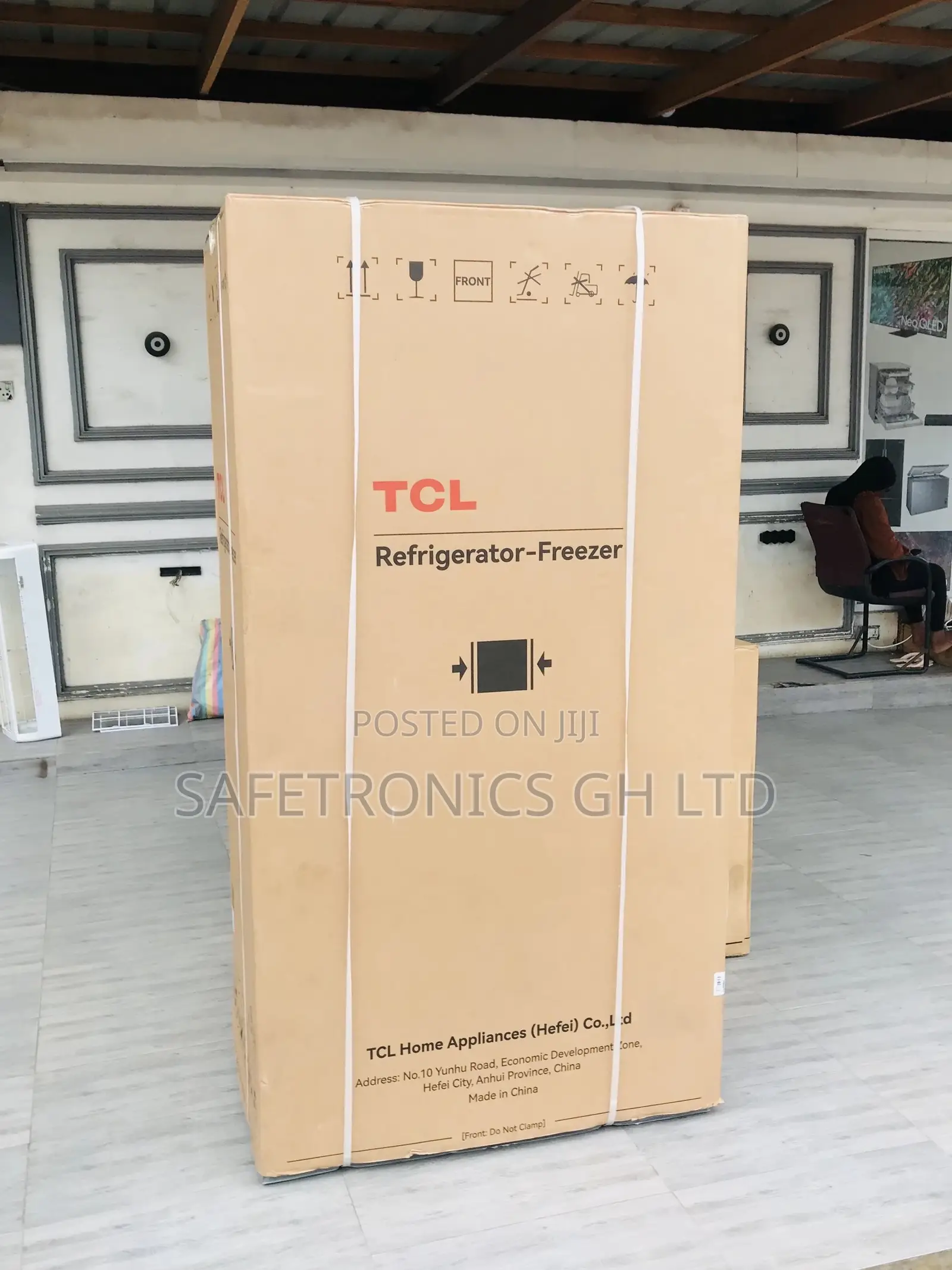 Elegant TCL Gray P460CD French Door Fridge