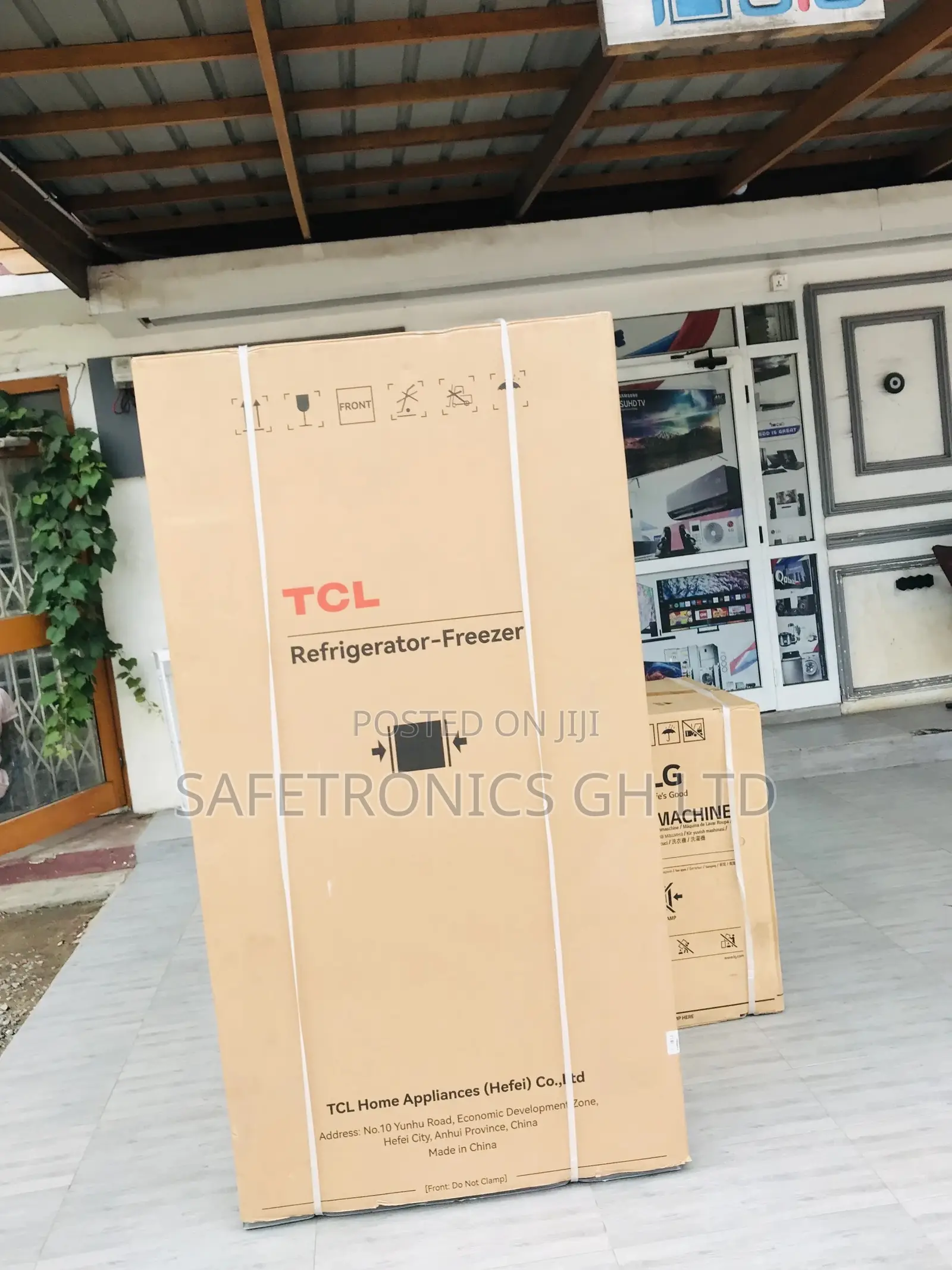 Durable TCL Gray P460CD French Door Bottomfreezerr Fridge