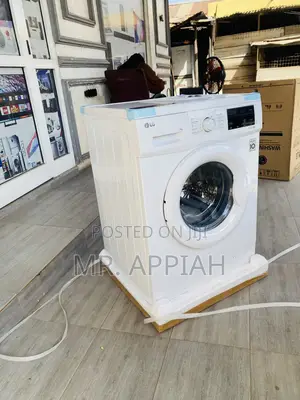 Fabulous LG 7kg FH2J3QDNP0 Electric Washing Machine.