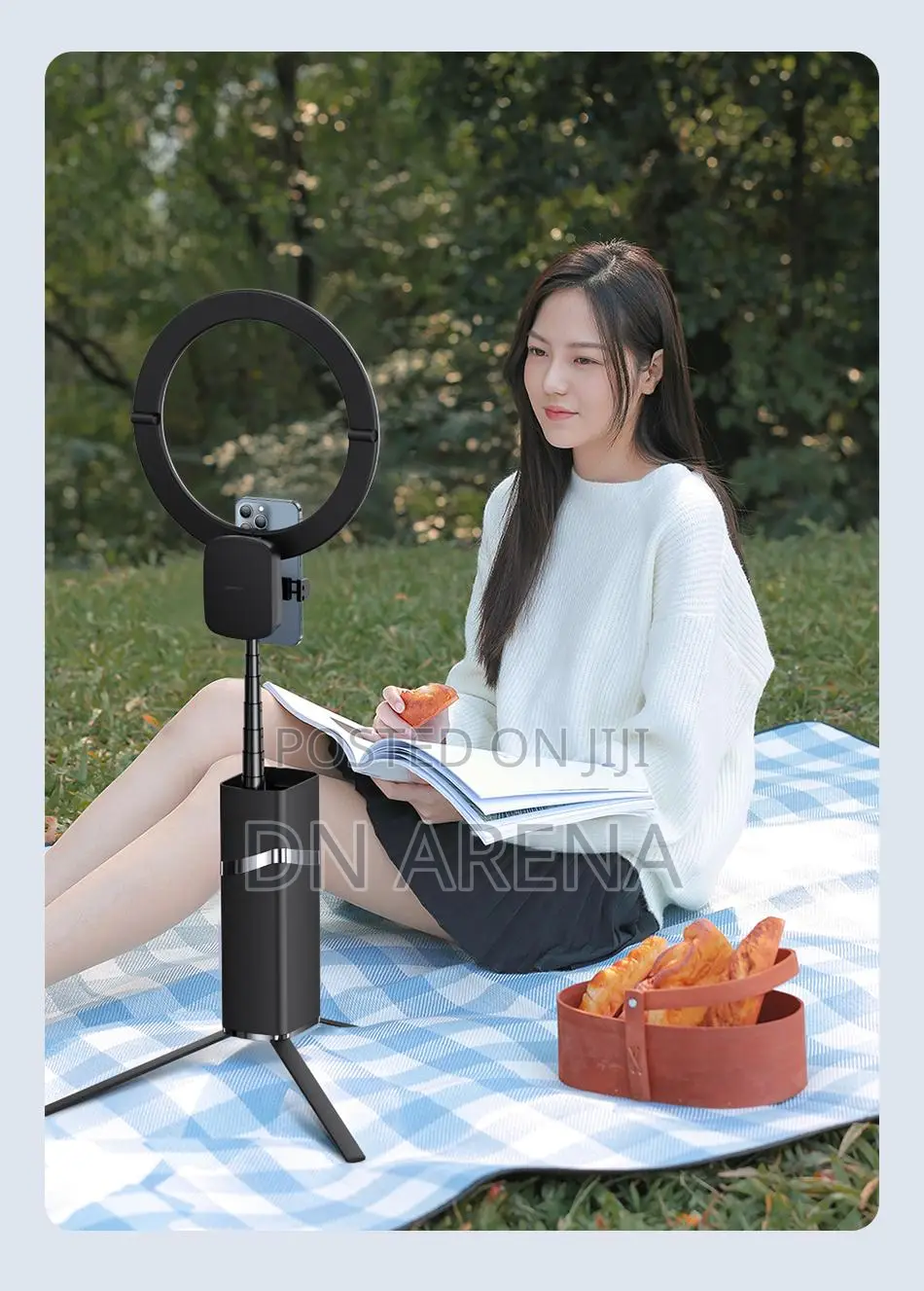 Portable Foldable Ring Light With W