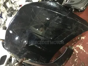 Mercedes Benz GL450 Bonnet and Parts Available