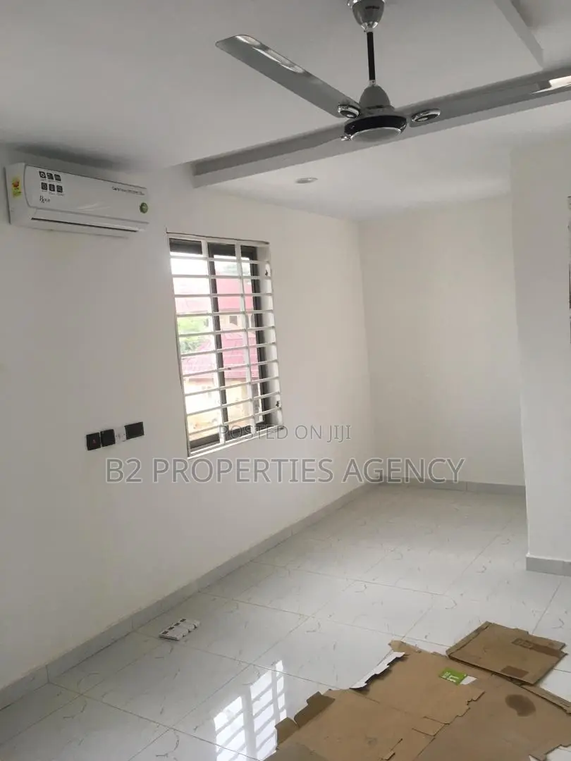 Furnished 4bdrm Mansion in B2Properties Agency, Kumasi Metropolitan