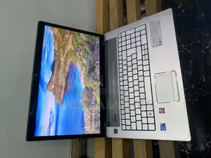 New Laptop Acer AS5755 8GB Intel Core I3 HDD+SSD 500GB
