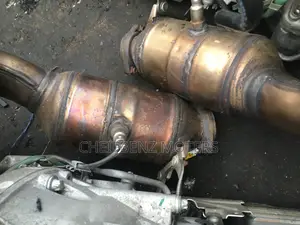 Original Foreign Used Mercedes Benz C250 Catalytic Converter