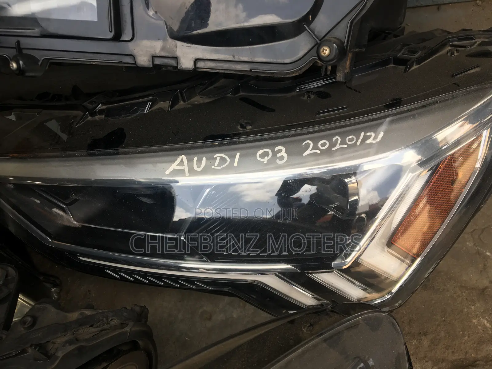Audi Q3 2019-2022 Original Led Headlight Available
