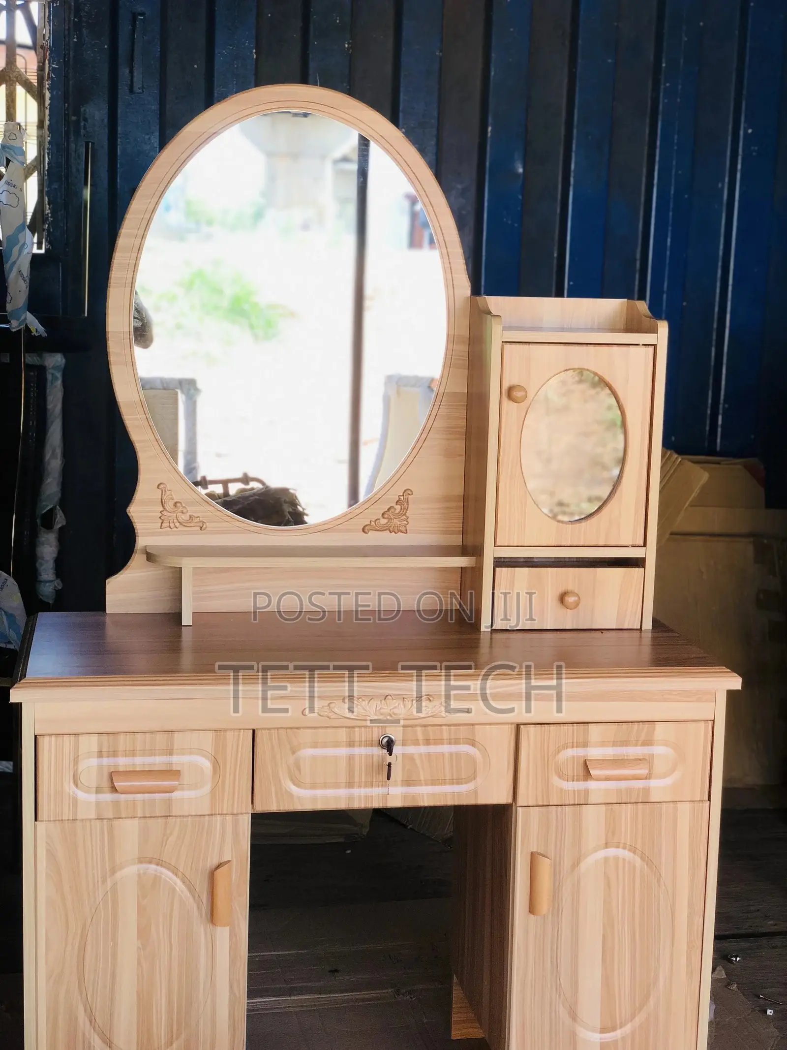 Assembling Of Foreign Furniture