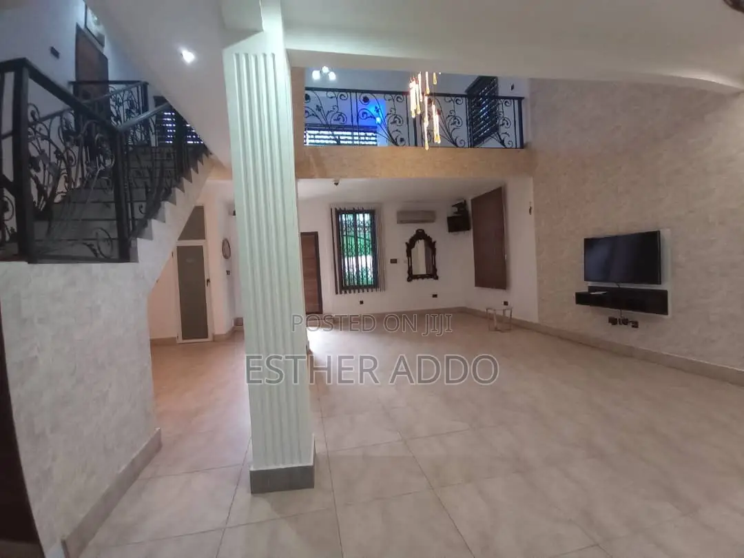 4bdrm Duplex in East Legon for rent
