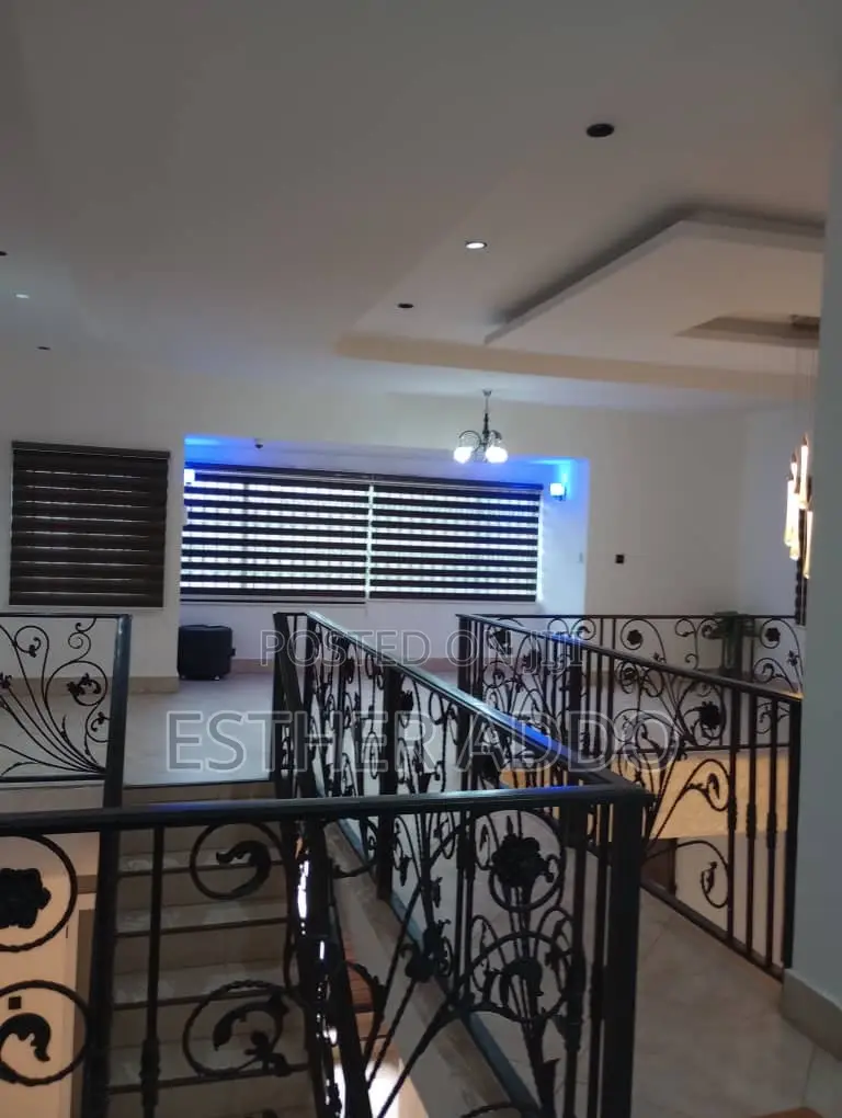 4bdrm Duplex in East Legon for rent