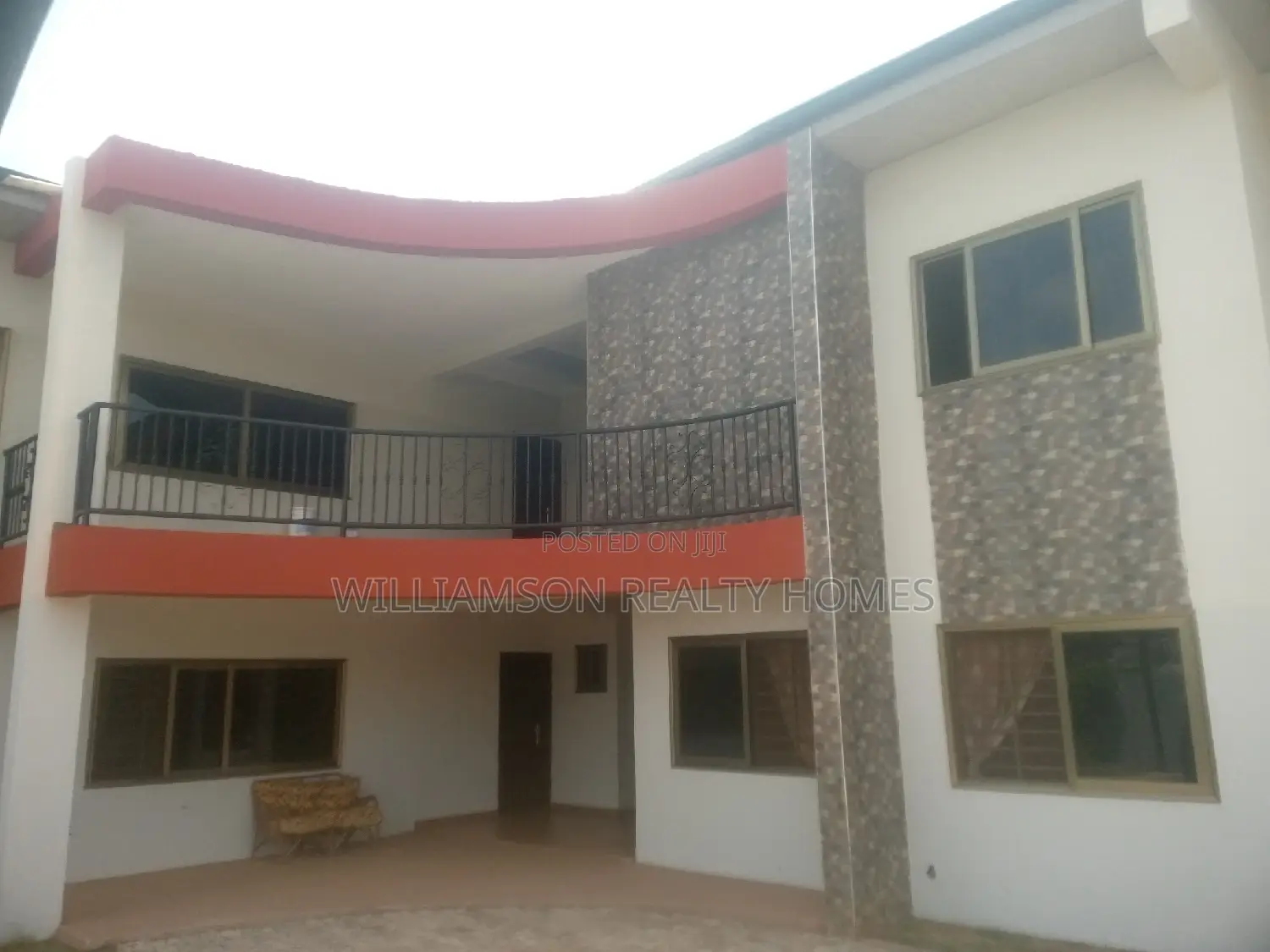 3bdrm Apartment in Community 20 Estate, Spintex for rent