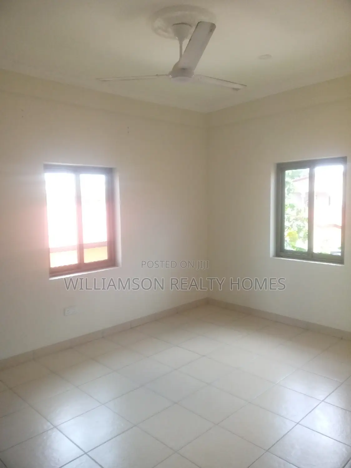 3bdrm Apartment in Community 20 Estate, Spintex for rent