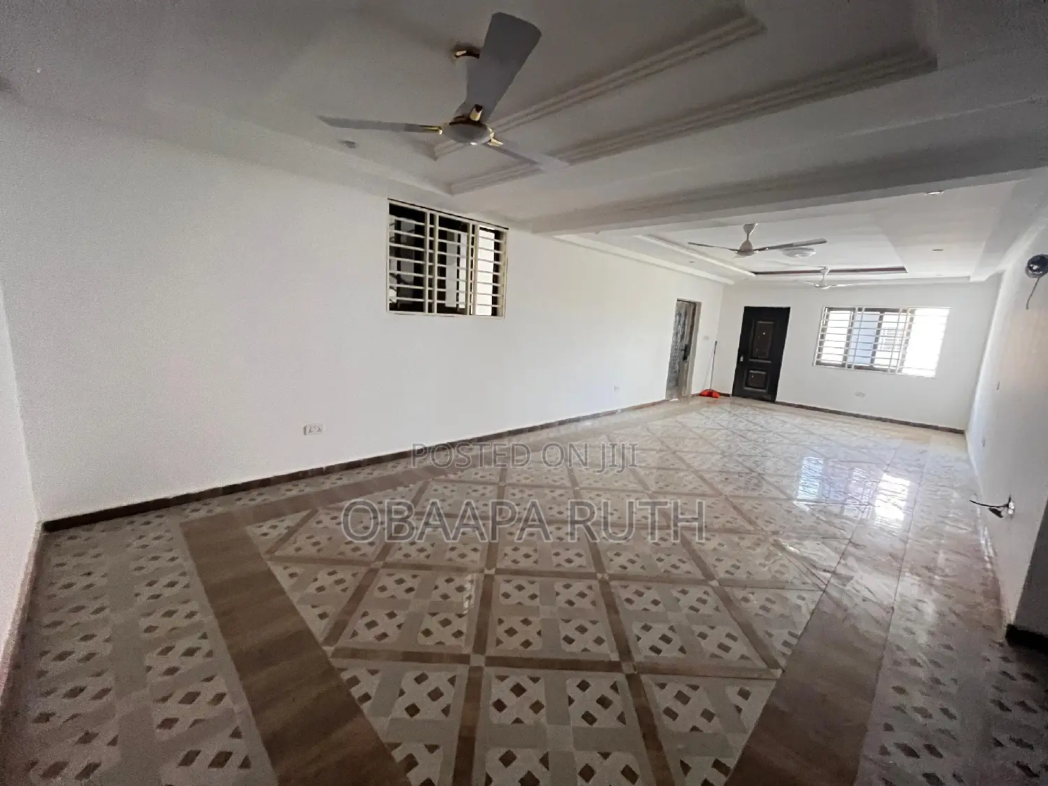 2bdrm Apartment in Adjiriganor for rent