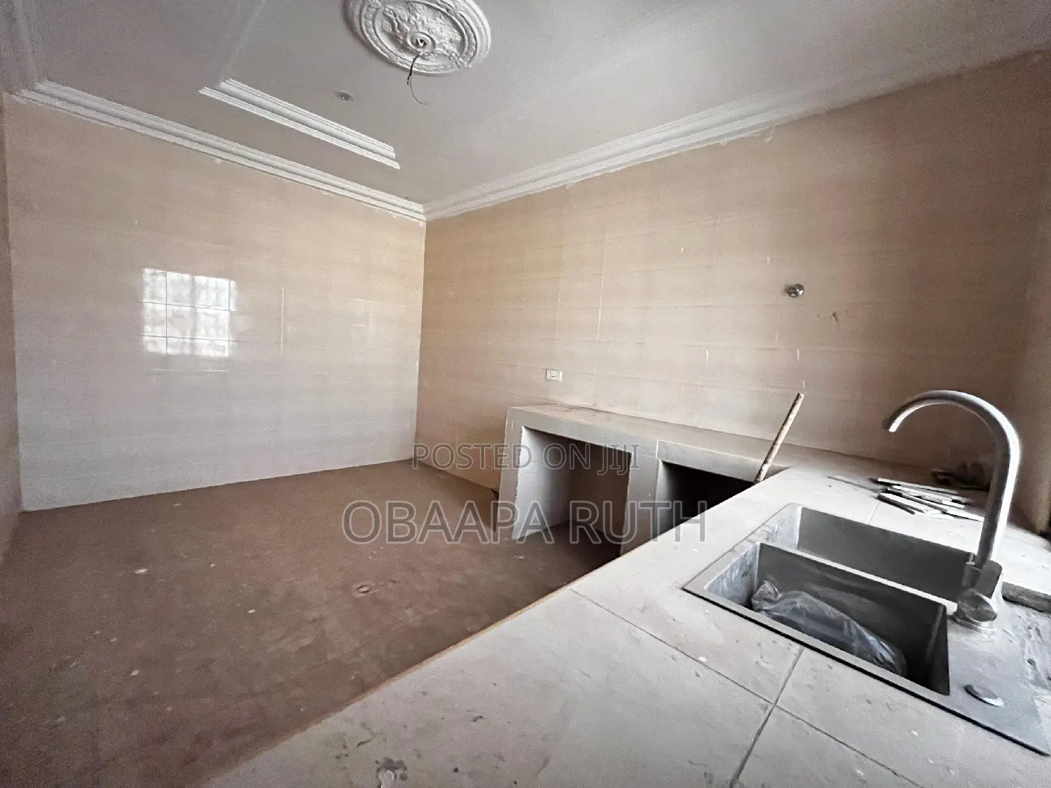 2bdrm Apartment in Ogbojo, Adjiriganor for rent