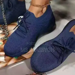 Breathable Casual Sneakers Lace-Up Vulcanized Shoes La