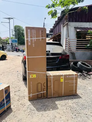LED Hidden Display Floor TCL 2.5hp Inverter
