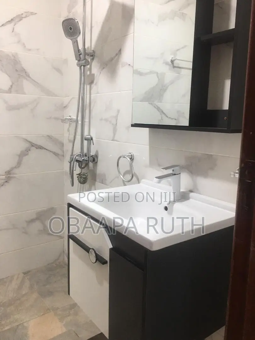 4bdrm House in East Legon for rent