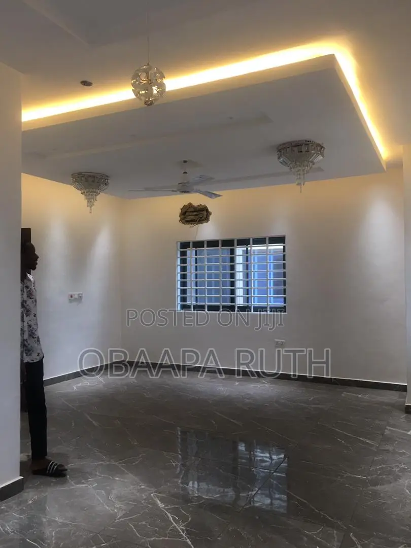 4bdrm House in East Legon for rent