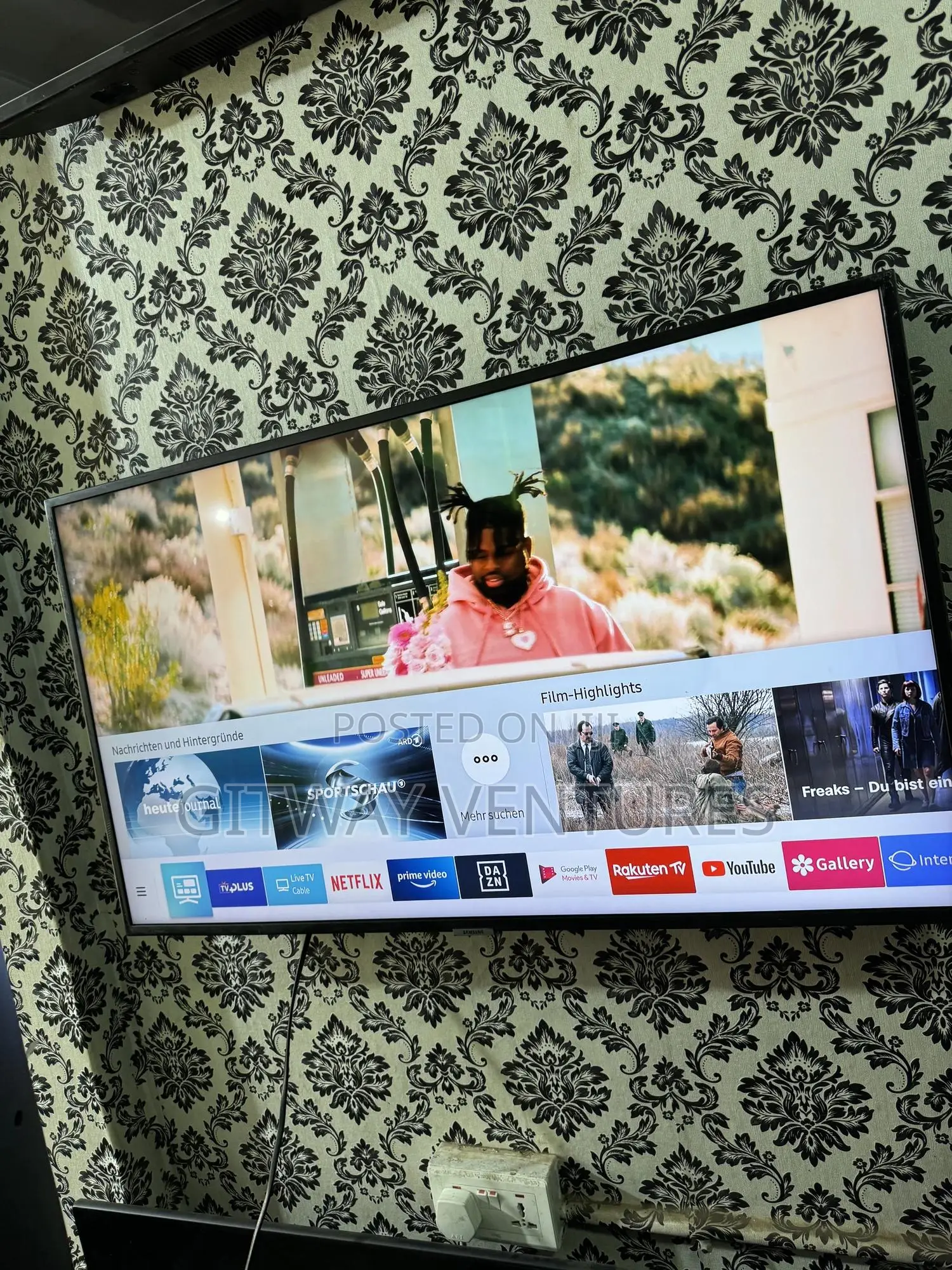 Samsung 50inch Uhd Smart Satellite Tv