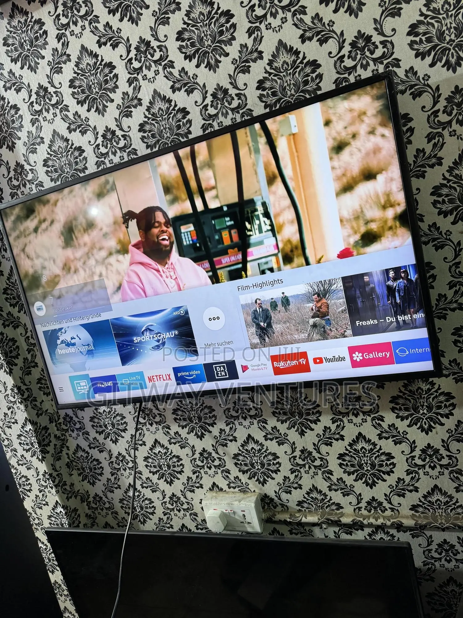 Samsung 50inch Uhd Smart Satellite Tv
