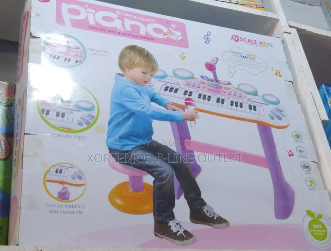 Electric Piano  With Seat