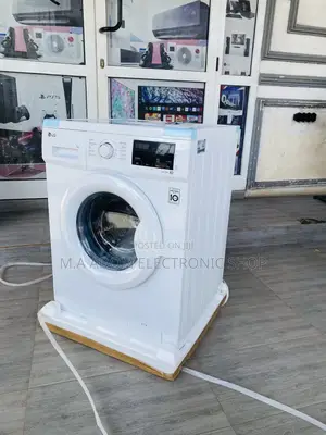 Sealed in Box LG 7kg FH2J3QDNP0 Washing Machine.